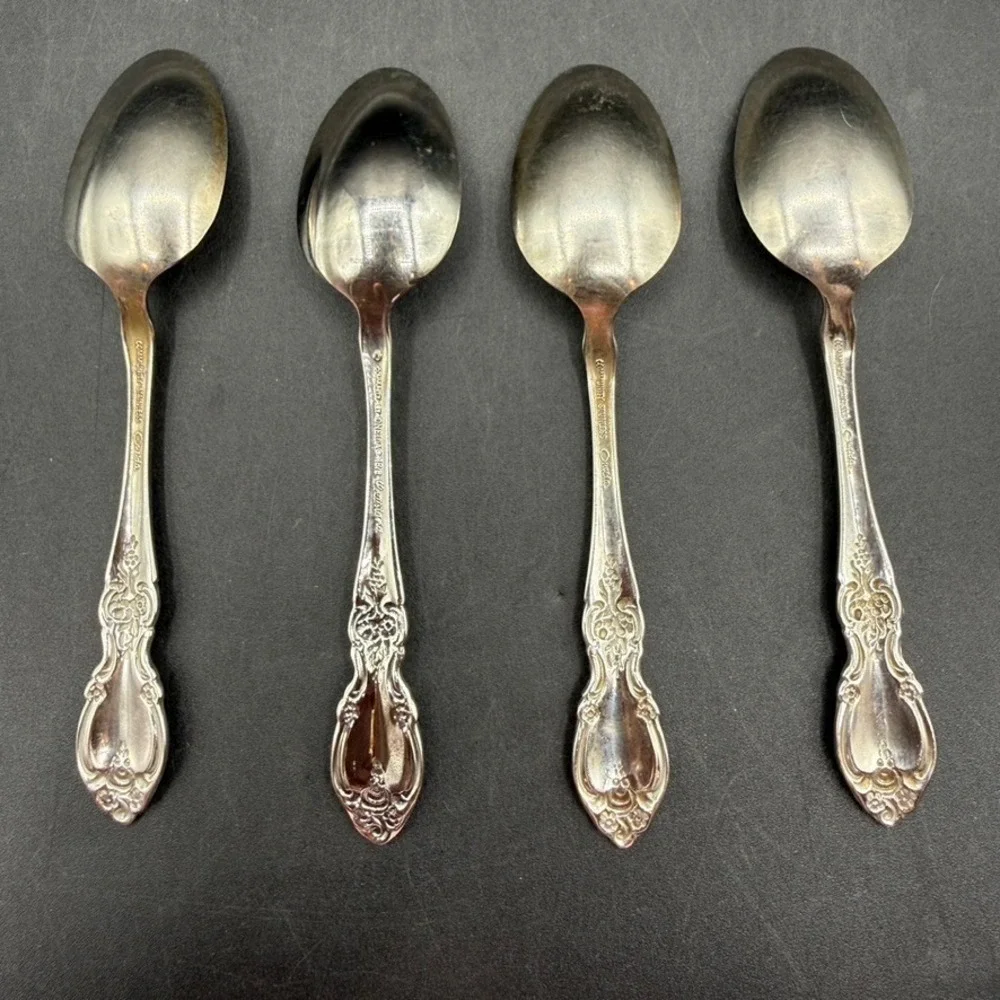 Vintage Oneida Louisiana Teaspoon Set 4 Piece Stainless Floral Ornate Community
